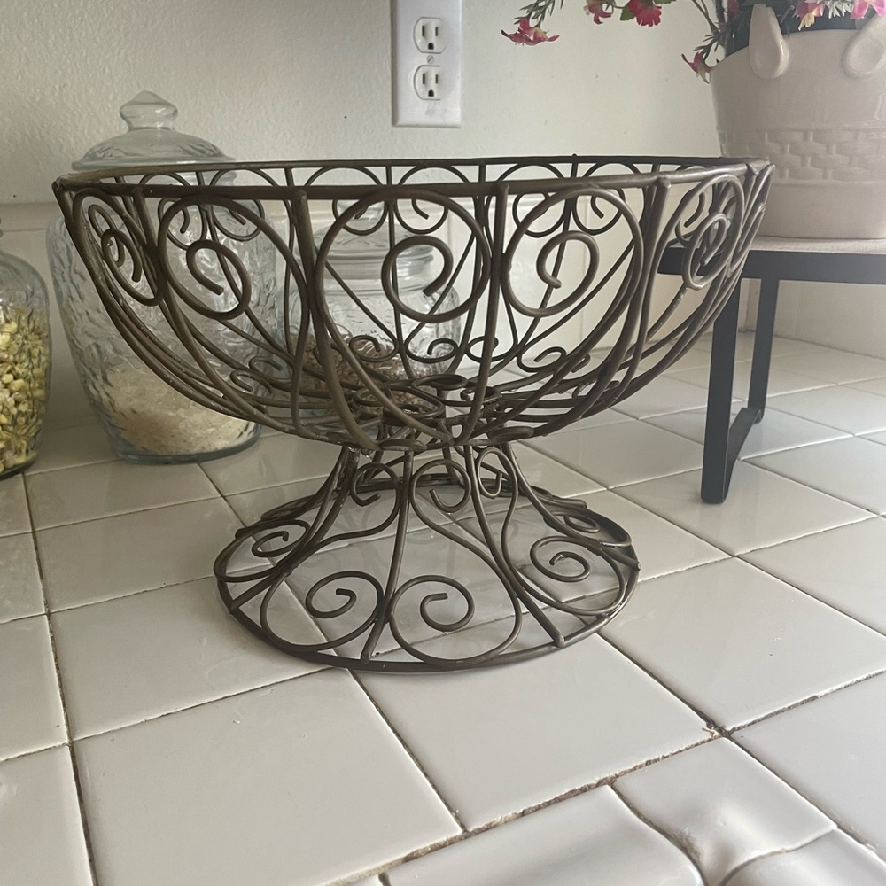 Metal Wire Fruit basket